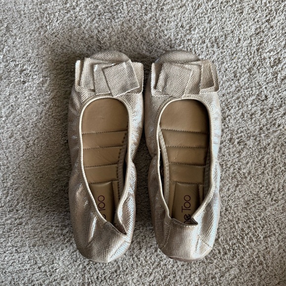 Me Too Beige Bow Flats - Picture 3 of 6